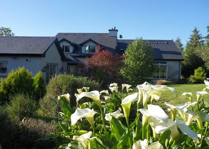 Apartment Ethan House *