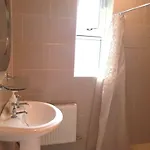 Ethan House Apartmán