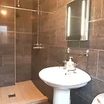 Apartmán Ethan House *